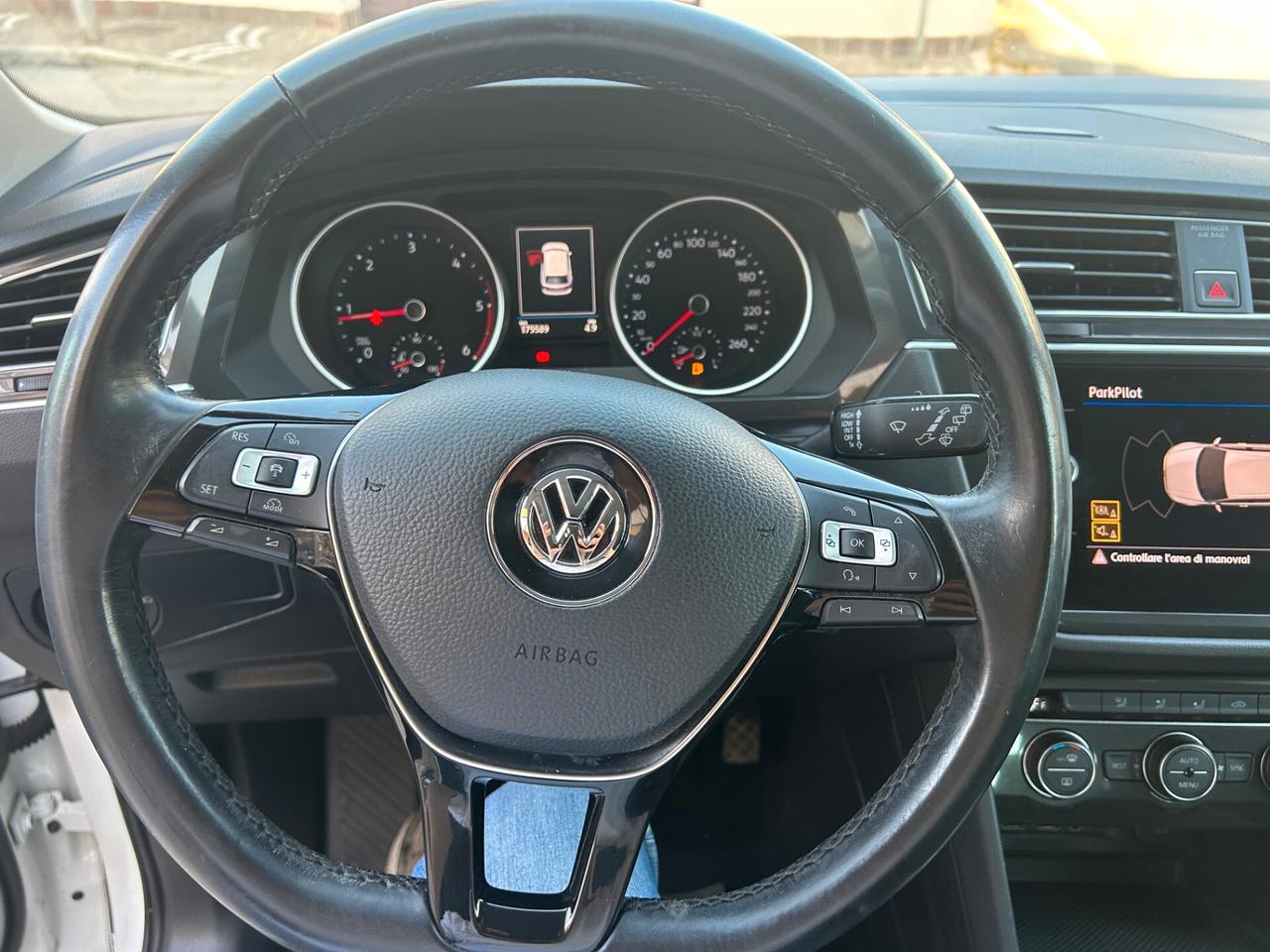 Volkswagen Tiguan 1.6 TDI SCR Sport BlueMotion Technology