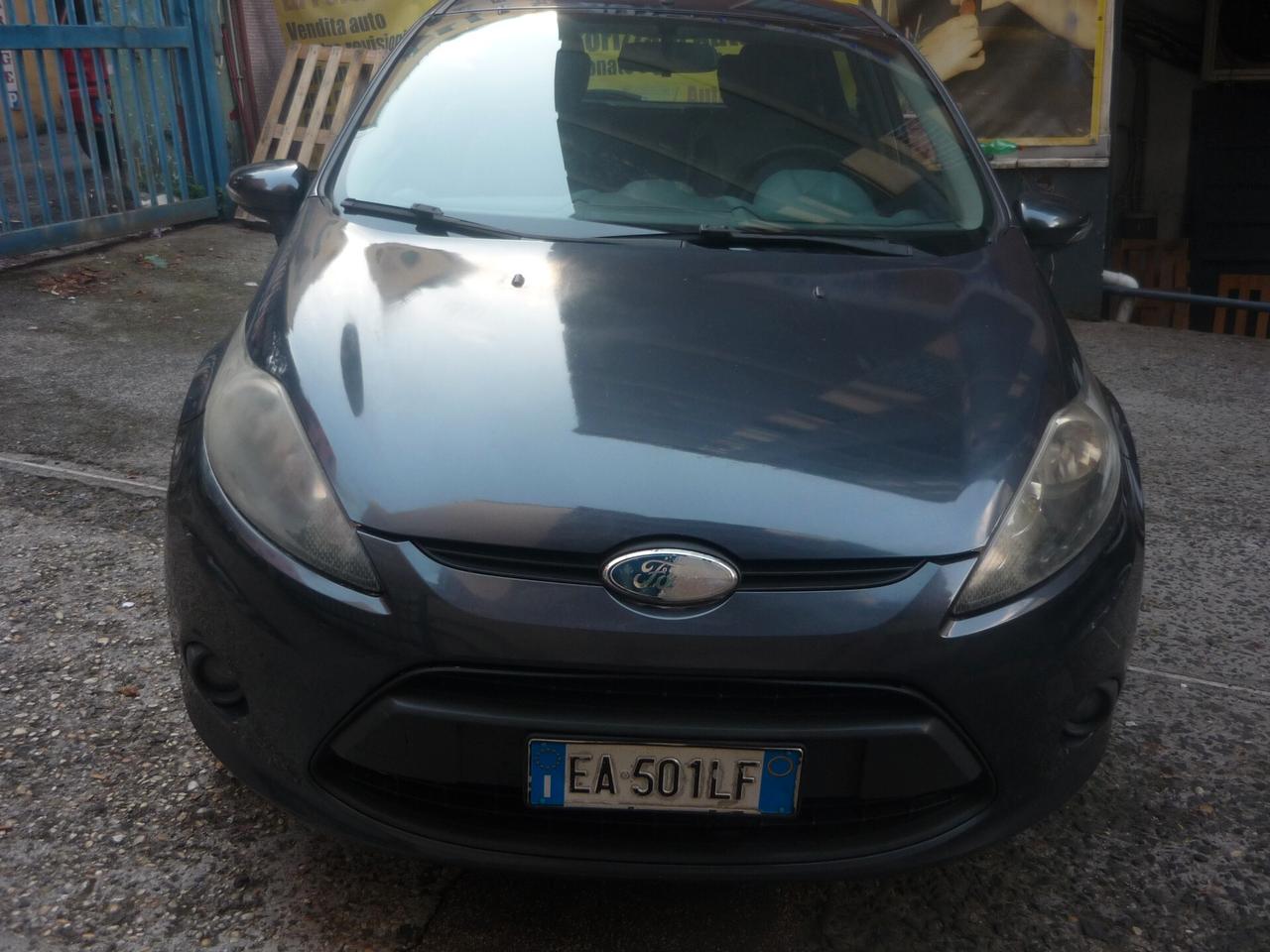 Ford Fiesta 1.4 5 porte Bz.- GPL Titanium