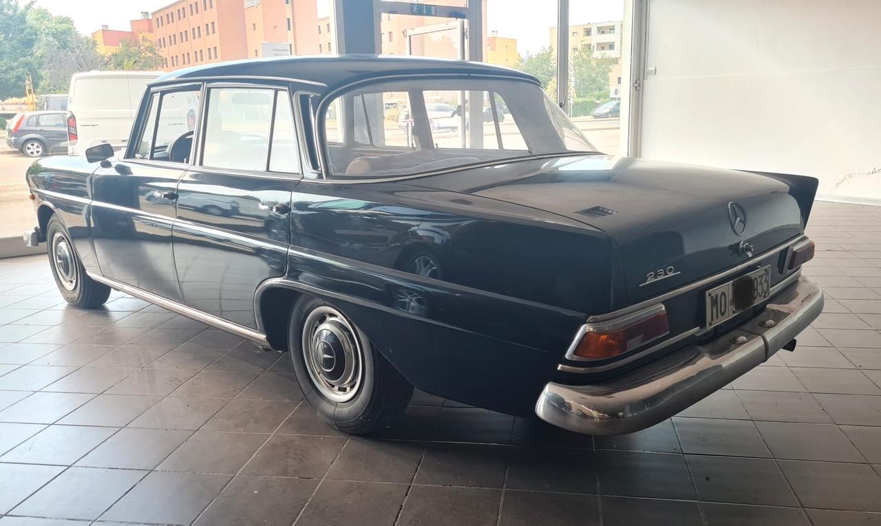 Mercedes-benz 230 W 110