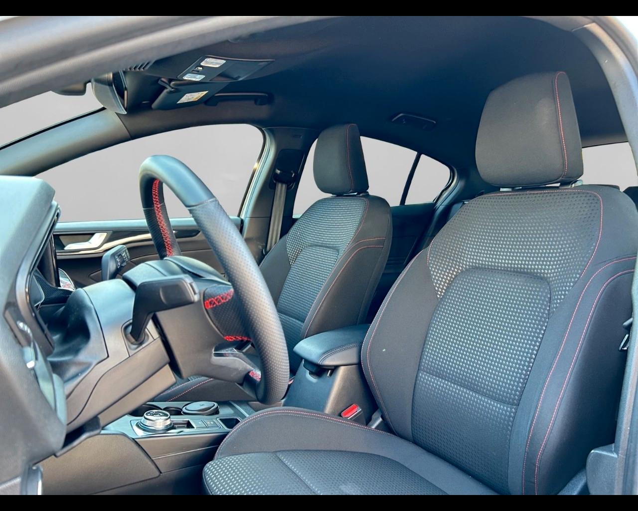 FORD Focus V 2022 - Focus 1.5 ecoblue ST-Line 115cv auto