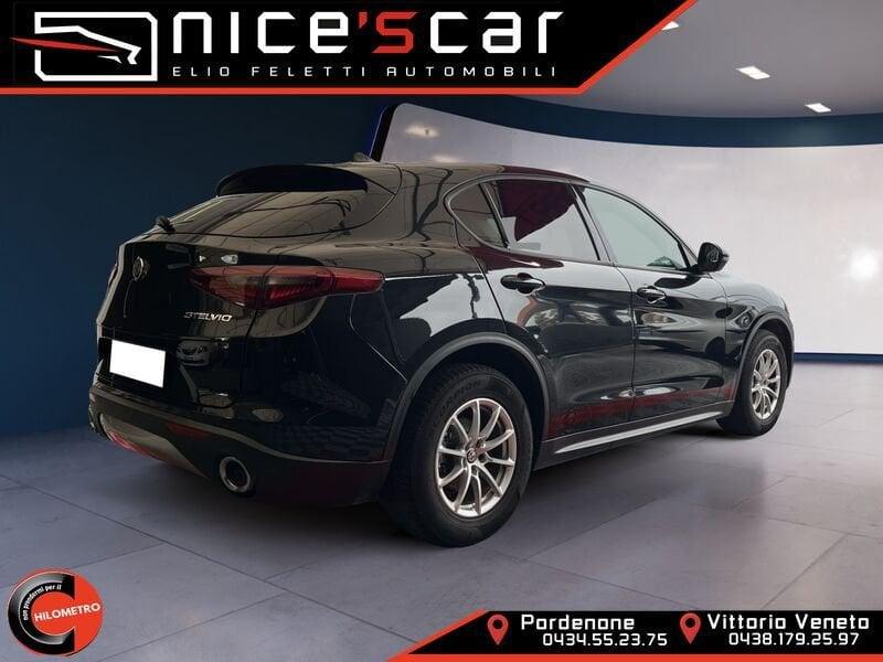 Alfa Romeo Stelvio 2.2 Turbodiesel 190 CV AT8 Q4 Business