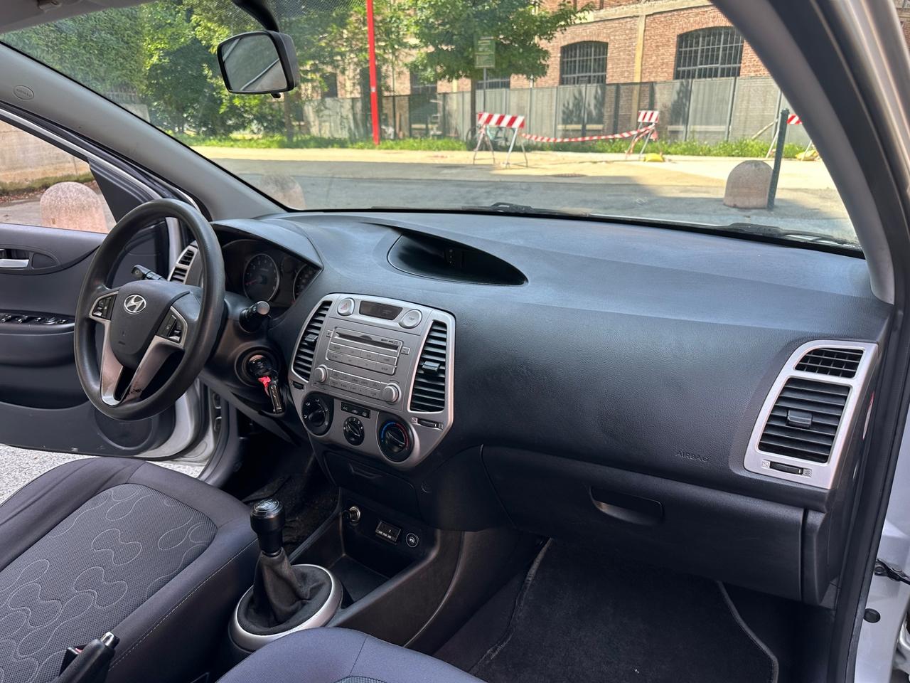 Hyundai i20 1.2 5p. Pochi km GPL fino 2029 full