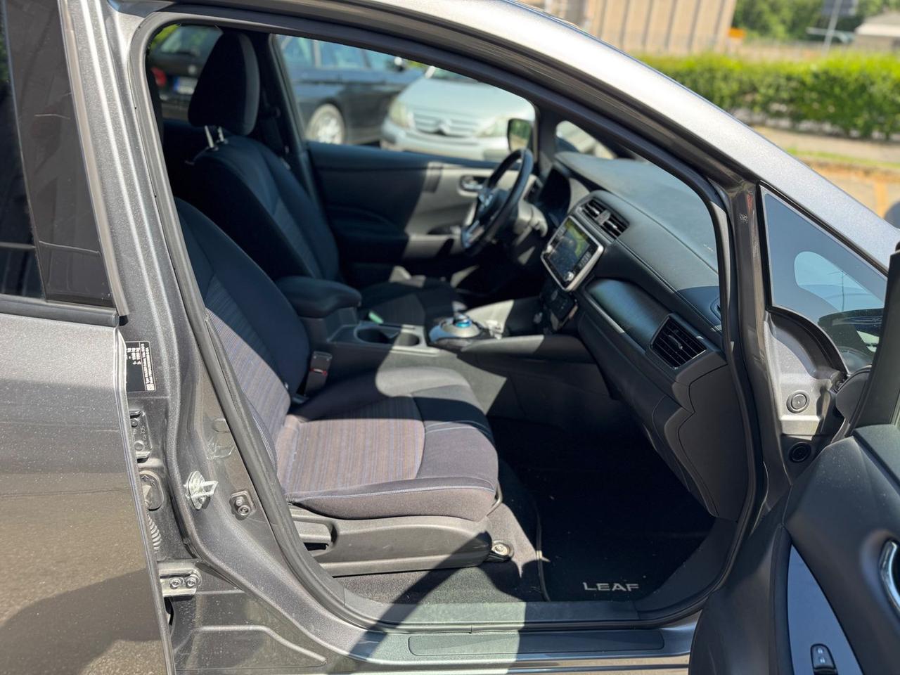 Nissan Leaf Acenta 40 kWh