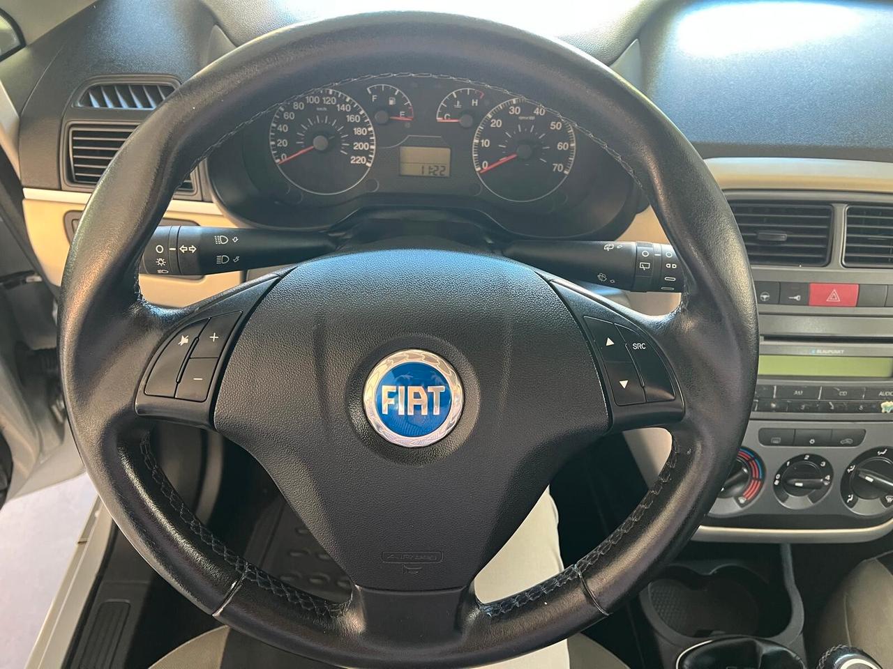 Fiat Grande Punto 1.4 OK NEOPATENTATI
