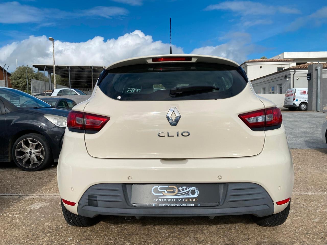 RENAULT CLIO UNICO - TAGLIANDATA