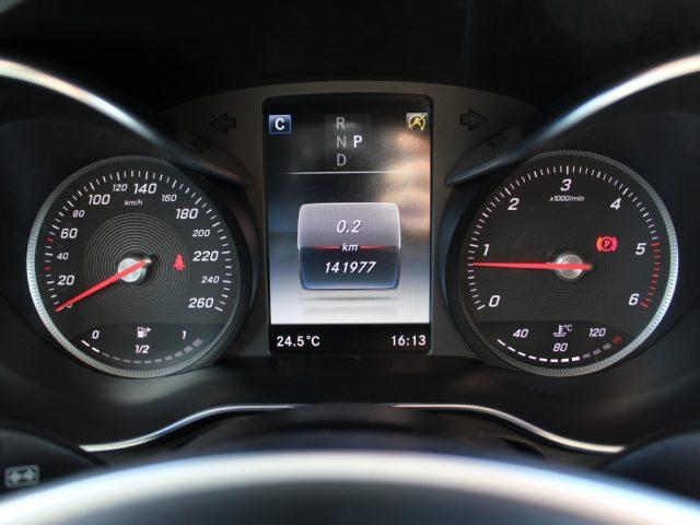 MERCEDES-BENZ GLC 220 d 4Matic Premium Auto