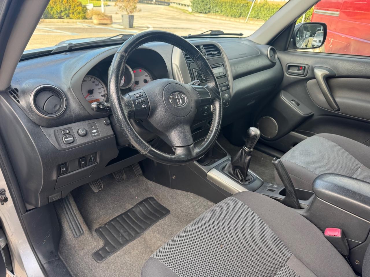 Toyota RAV 4 RAV4 2.0 Tdi D-4D 5 porte Sol