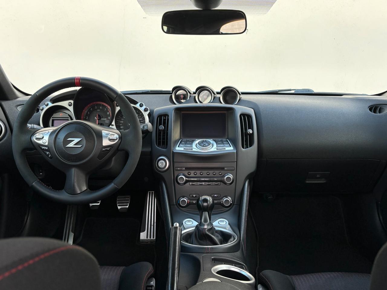 Nissan Z NISMO LEV. 1