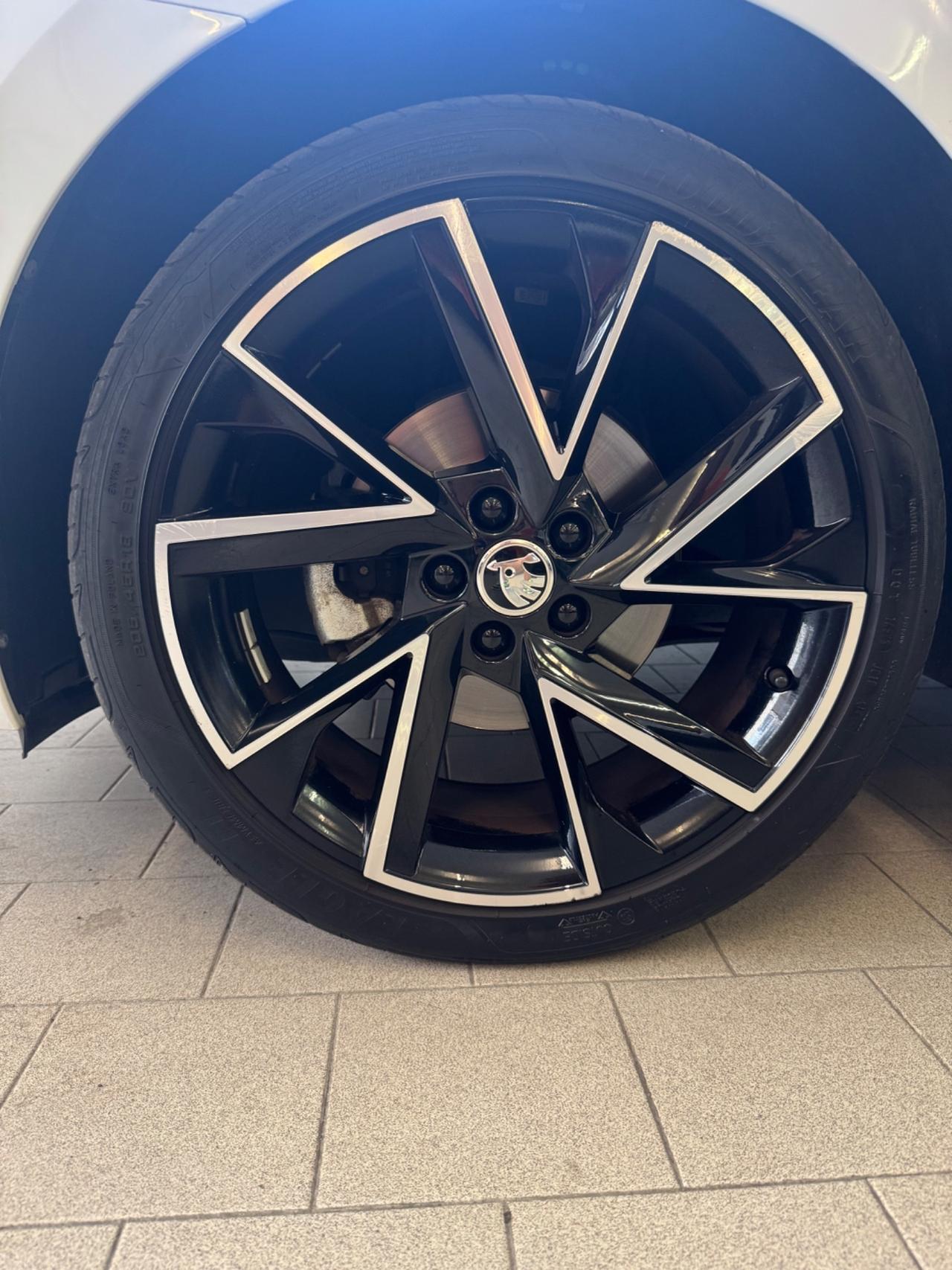 Skoda Scala 1.5 TSI ACT Monte Carlo
