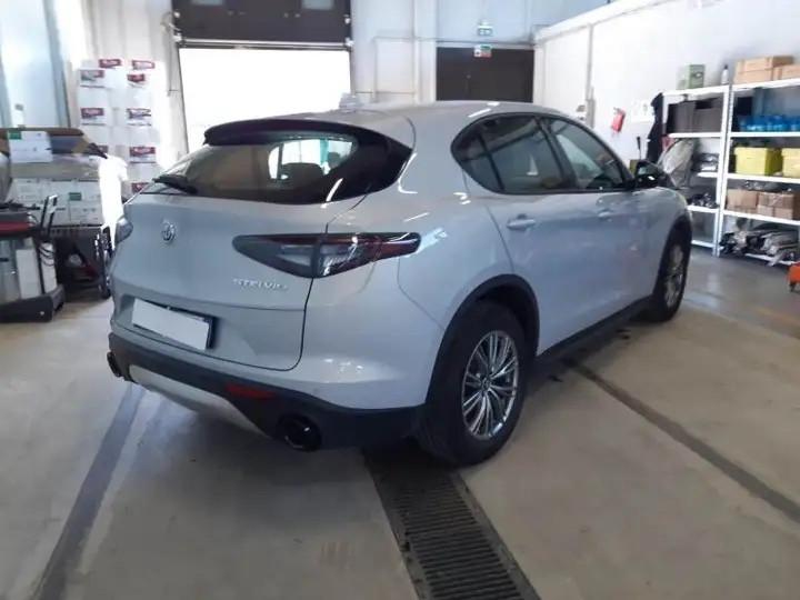 Alfa Romeo Stelvio 2.2 Turbodiesel 160 CV AT8 Sprint