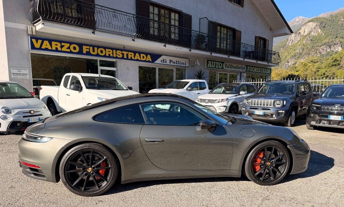 Porsche 911 Carrera 992