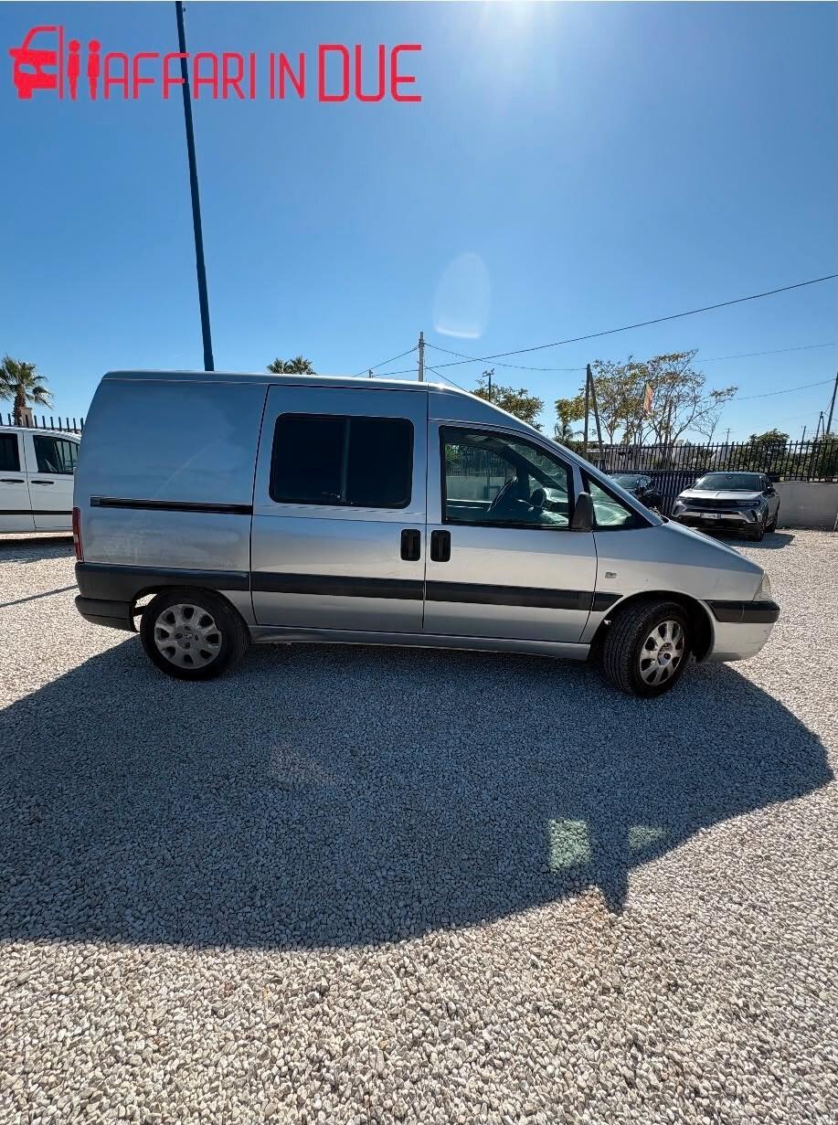 Peugeot Expert 2.0 HDi/109 cat PC Combi Mix AUTOCARRO 5 POSTI