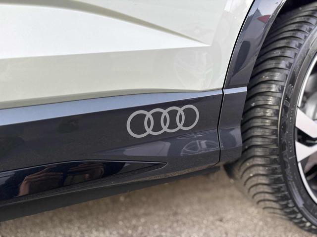 AUDI Q3 SPB 35 TDI S tronic S line *FULL OPTIONAL*