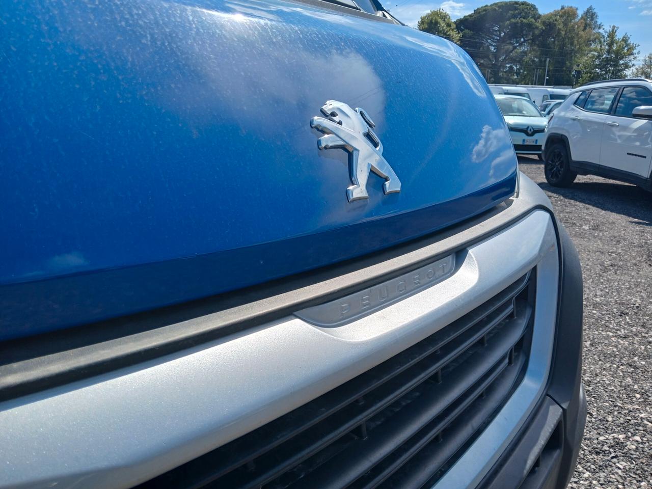 Peugeot Boxer 330 2.2 BlueHDi 120 S&S PC-TN Furgone