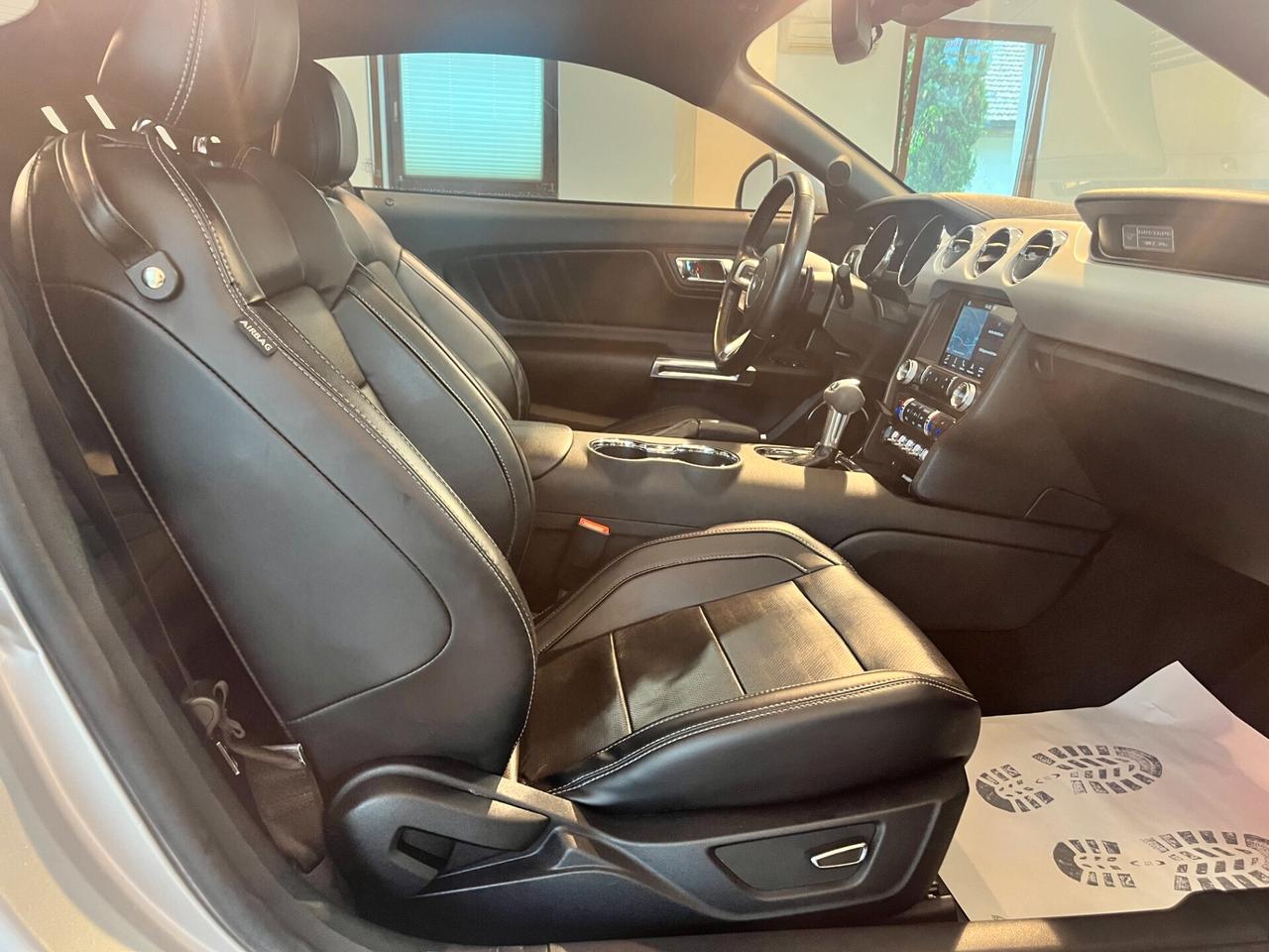 Ford Mustang Fastback 5.0 V8 TiVCT aut. GT