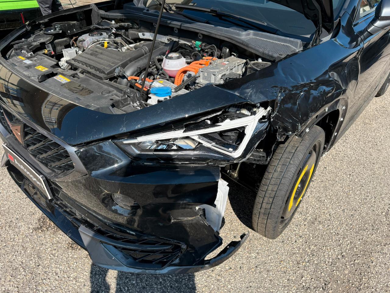 Cupra Formentor 1.4 e-Hybrid DSG PLUG IN ! INCIDENTATA