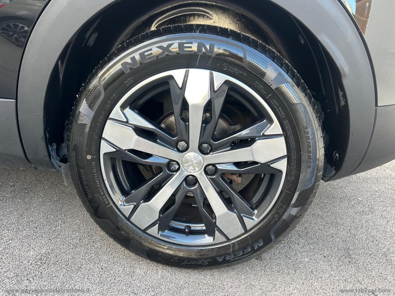 PEUGEOT 3008 BlueHDi 130 S&S EAT8 Allure