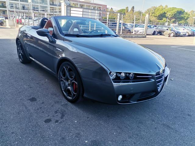 ALFA ROMEO Spider 1750 TBi