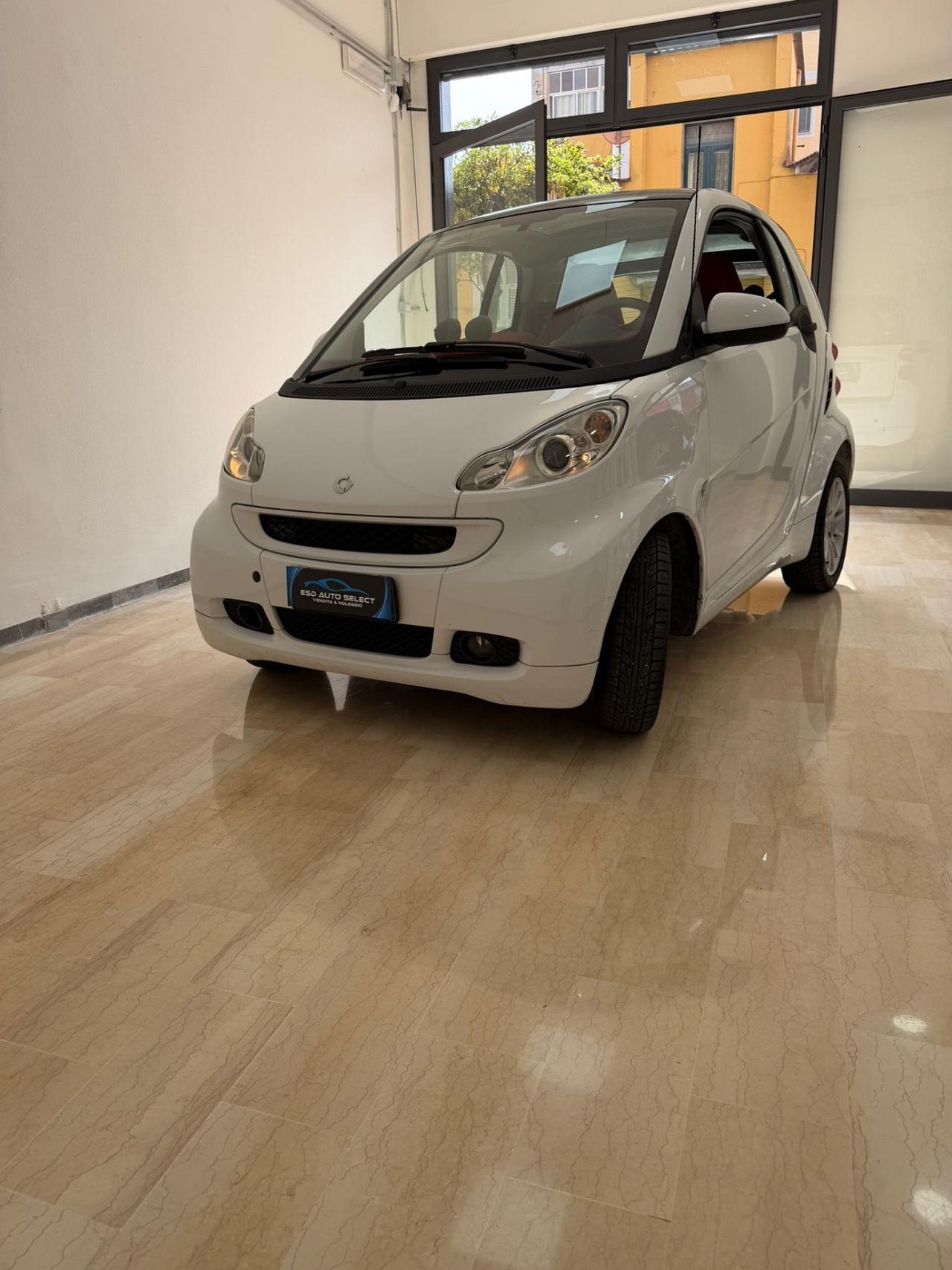 Smart ForTwo 1000 52 kW coupé passion