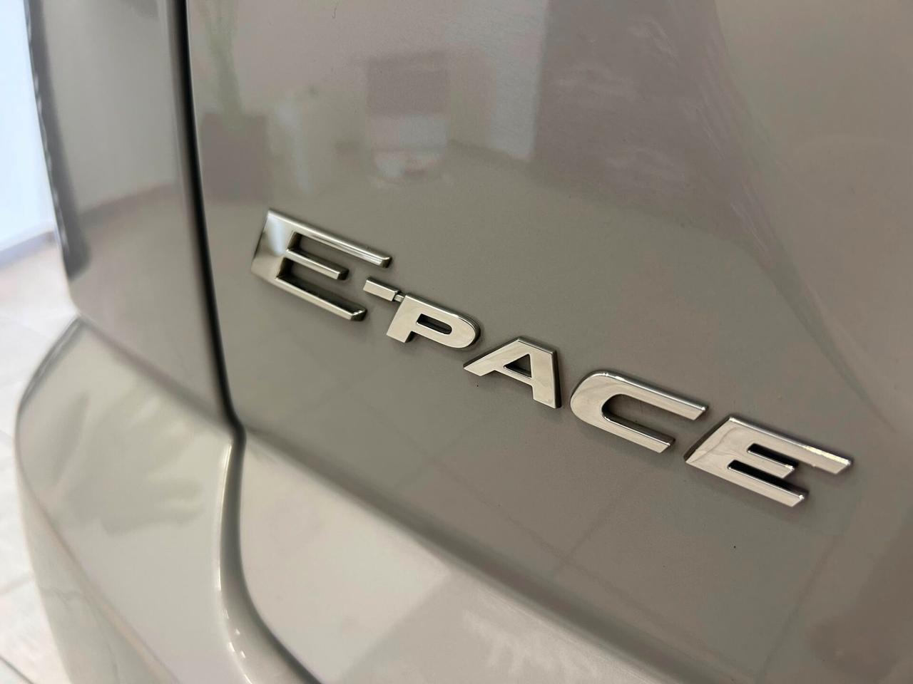 Jaguar E-Pace 2.0D 150CV. R-Dynamic 2019