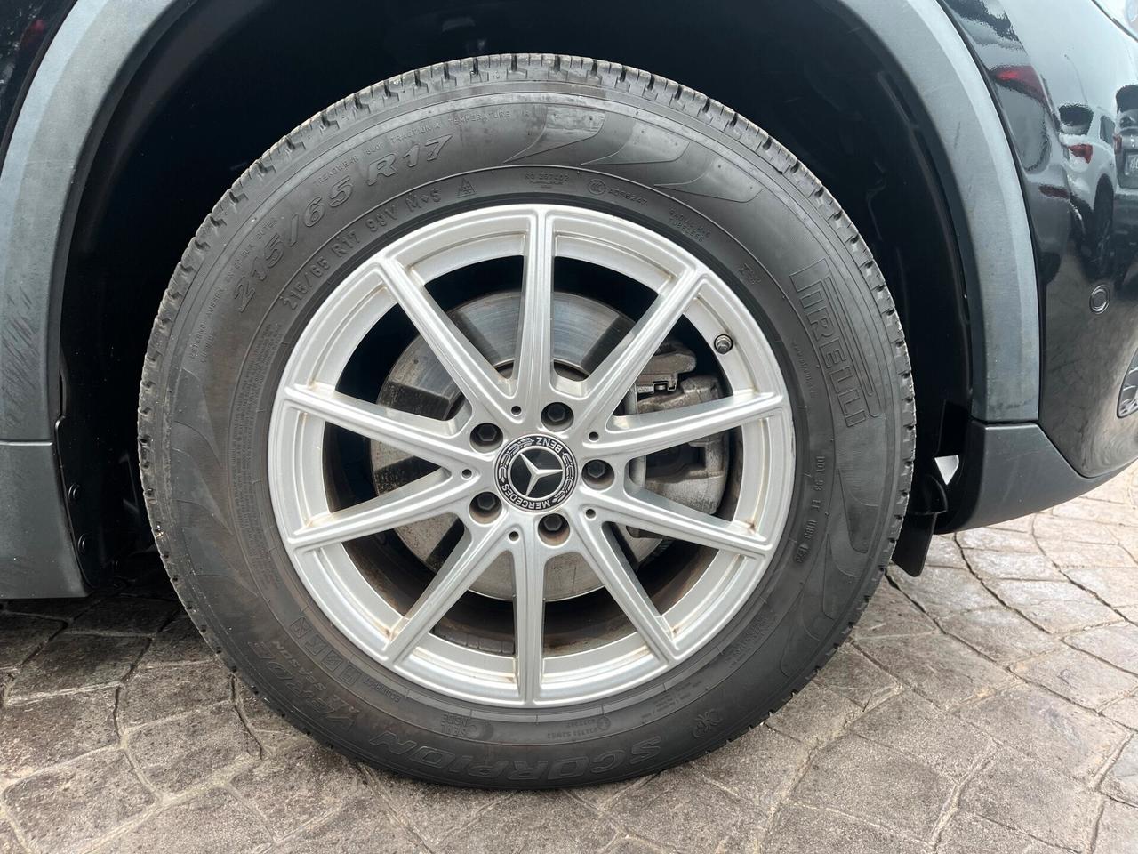 Mercedes-benz GLA 200 d Automatic Business Extra