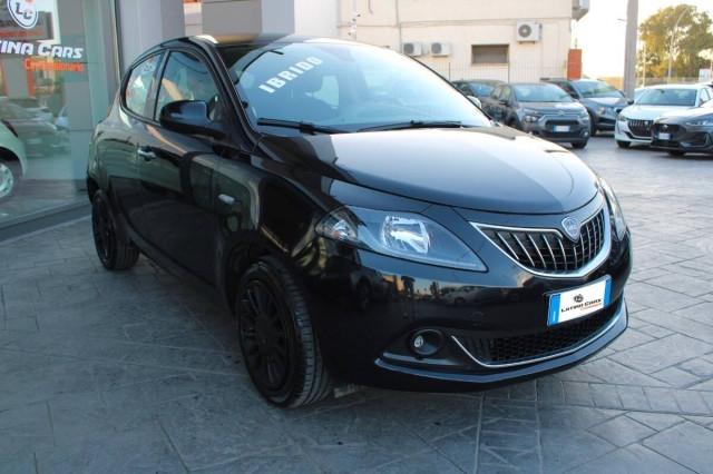 Lancia Ypsilon III 1.0 firefly hybrid Gold s&s 70cv Con CARPLAY