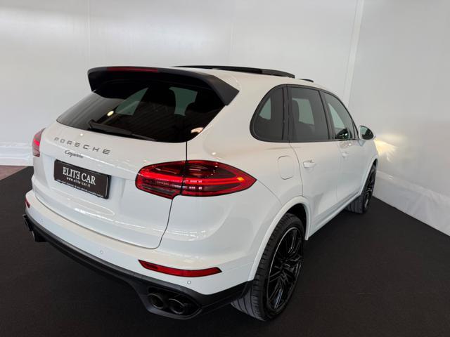 PORSCHE Cayenne 3.0 Diesel Platinum Edition TETTO APRIBILE / R21