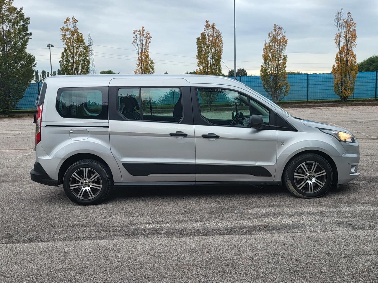 Ford Transit Connect 1.5TDCi 120cv OK NEOPATENTATI