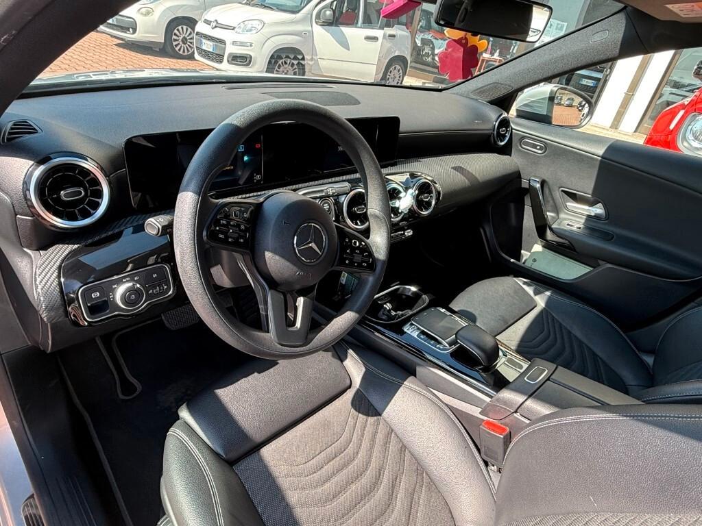 Mercedes-benz A 180 d Automatic Premium
