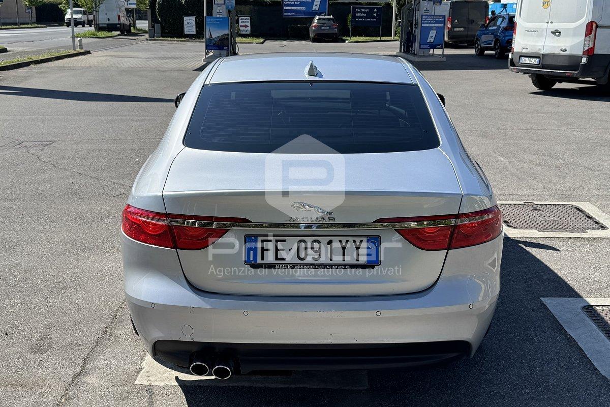 JAGUAR XF 2.0 D 180 CV aut. Prestige