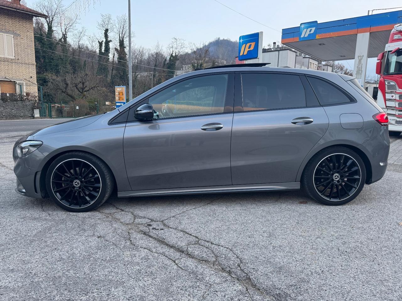 Mercedes-benz B 200 d Automatic Premium AMG