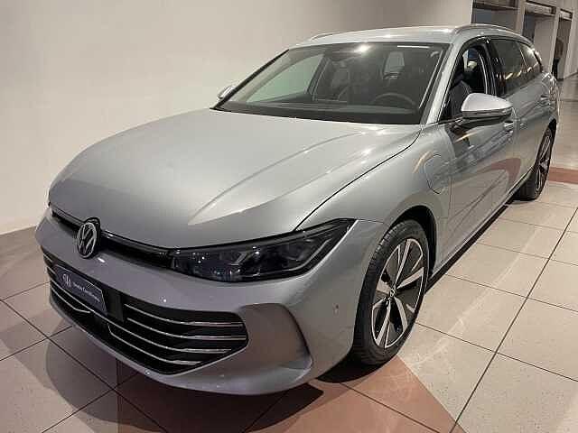 Volkswagen Passat 9ª serie 1.5 TSI eHybrid 204 CV DSG Business