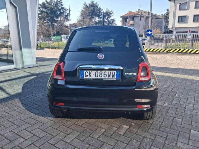 FIAT 500 1.0 Hybrid Total Black