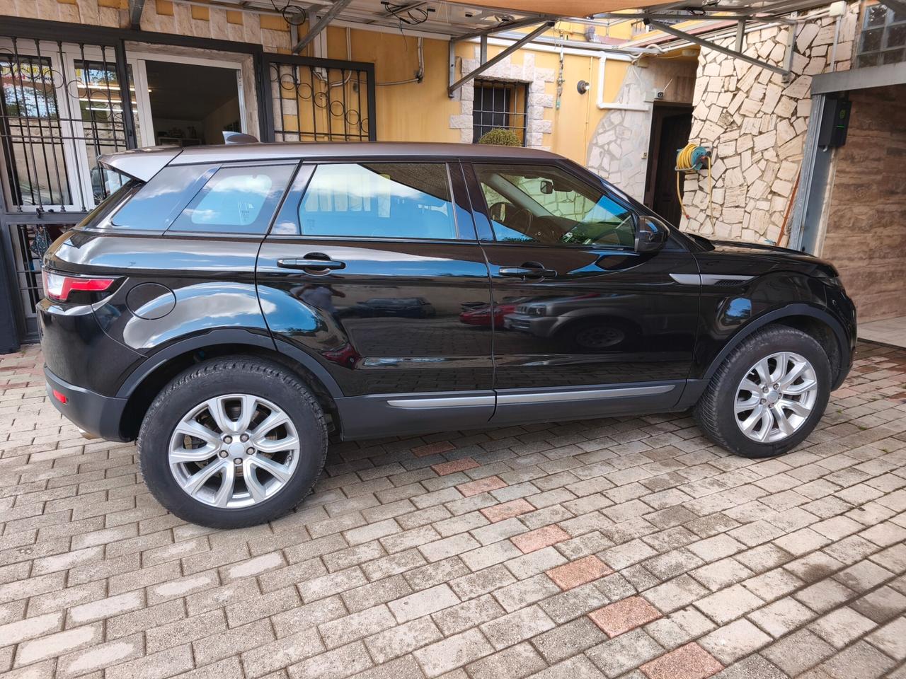 Land Rover Range Evoque 2.0 TD4 150 CV 5p. SE Dynamic