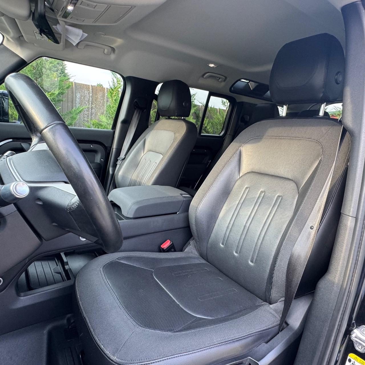 Land Rover Defender 110 2.0 SD4 240CV AWD Auto SE