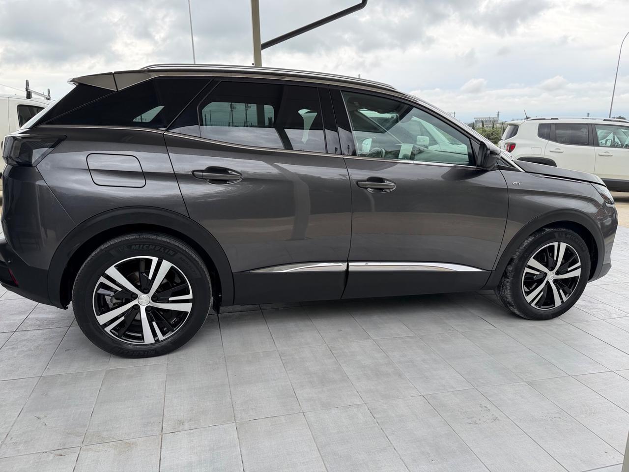 Peugeot 3008 BlueHDi 130 S&S EAT8 GT