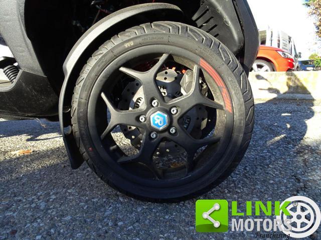 PIAGGIO MP3 350 SPORT