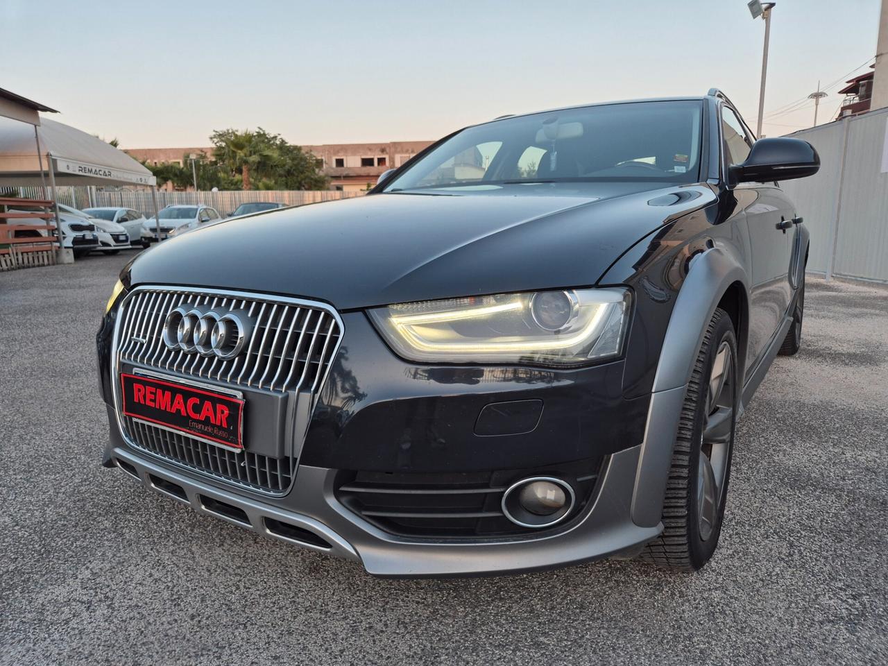 Audi A4 ALLROAD RESTAYLING 2.0 TDI 190 CV S tronic NUOVA FULL 2015