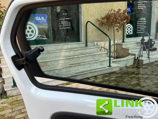 VOLKSWAGEN e-up! 82 CV