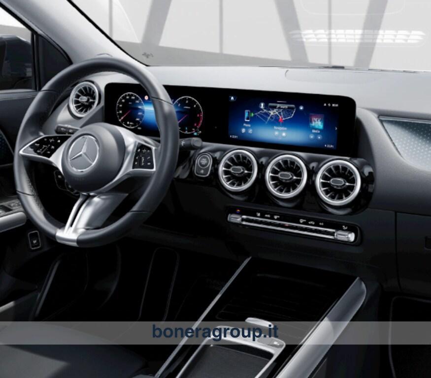 Mercedes GLA 180 180 D Progressive Advanced Plus 8G-DCT