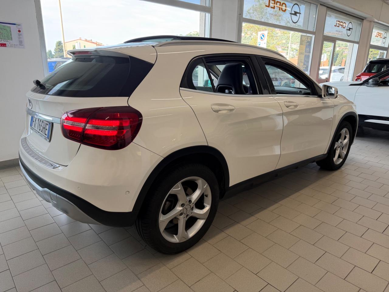 Mercedes-benz GLA 220 d Automatic 4Matic Premium