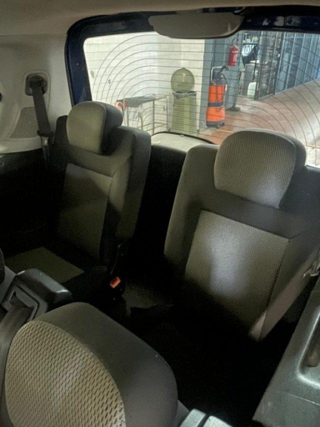 FIAT Doblo Doblò 1.6 MJT 16V 90CV Dualogic Dynamic 7 POSTI