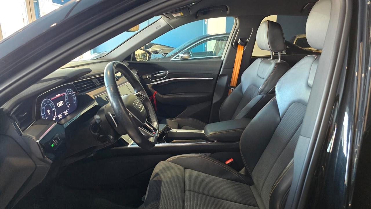 Audi Q8 e-tron SPB 55 quattro