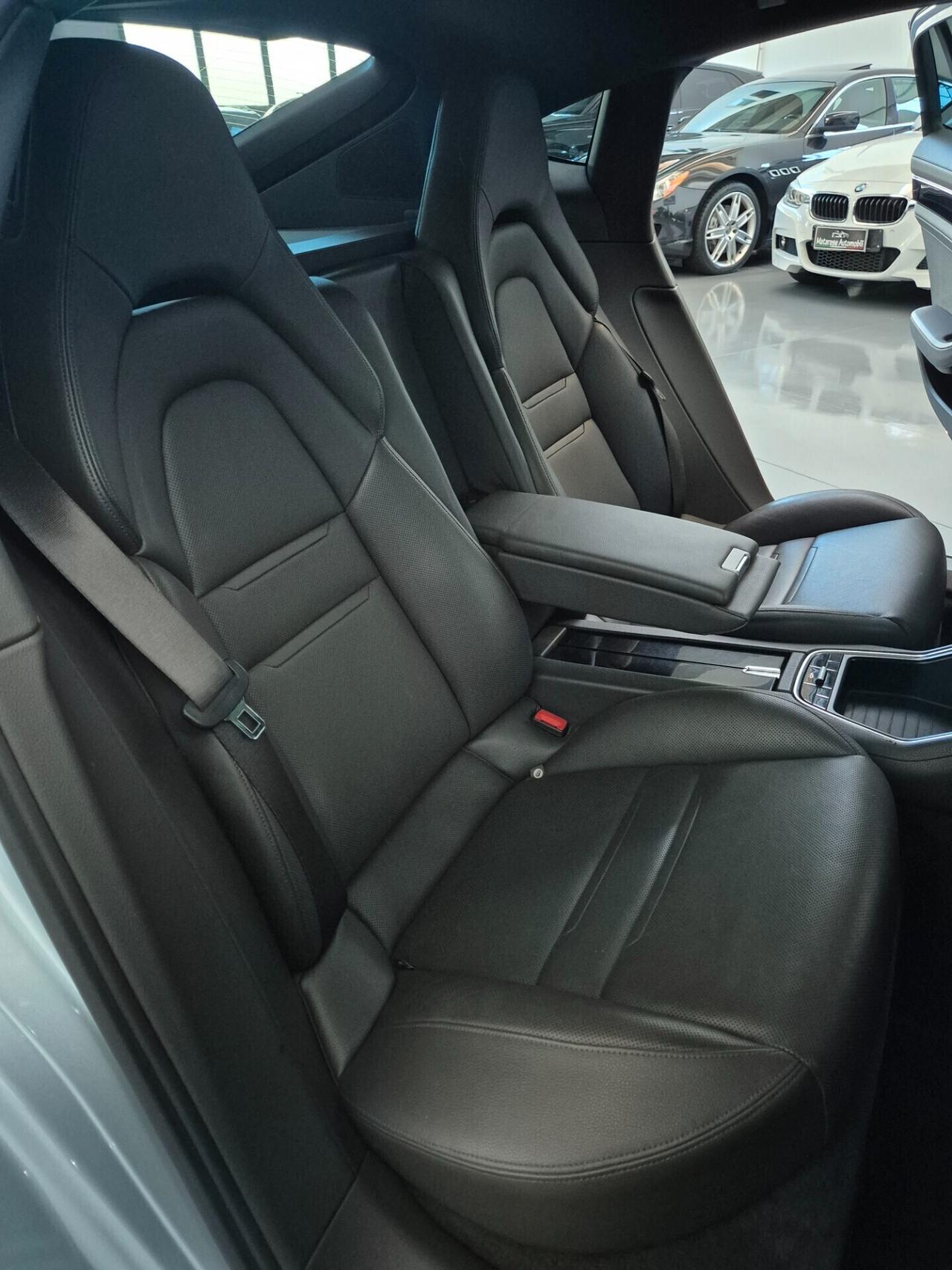 Porsche Panamera 4.0 V8 421cv Tetto PASM FullLed Radar GARANZIA