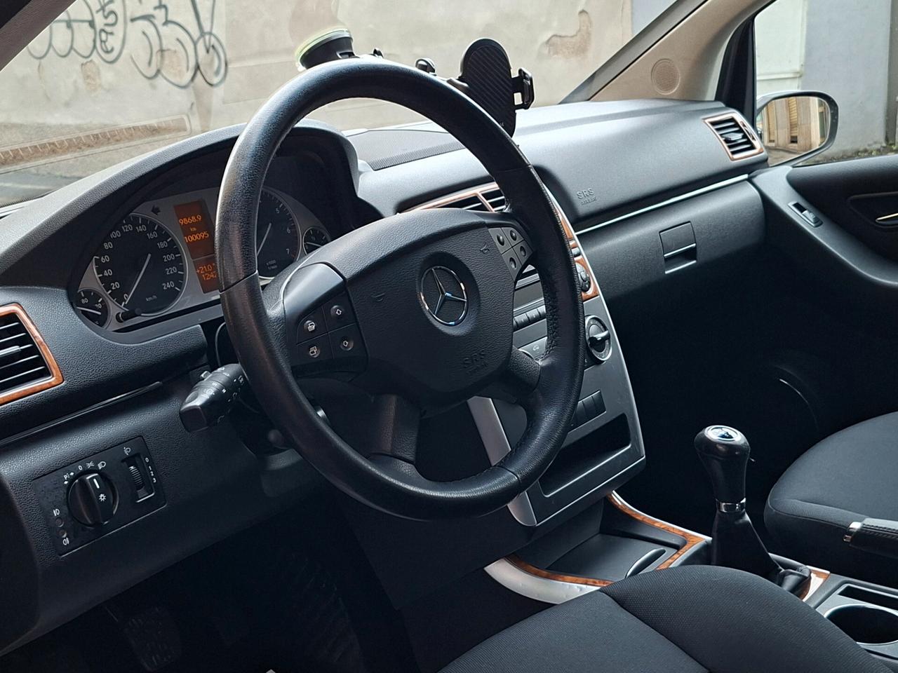 Mercedes-benz B 170 Chrome, adatta anche a neopatentati.
