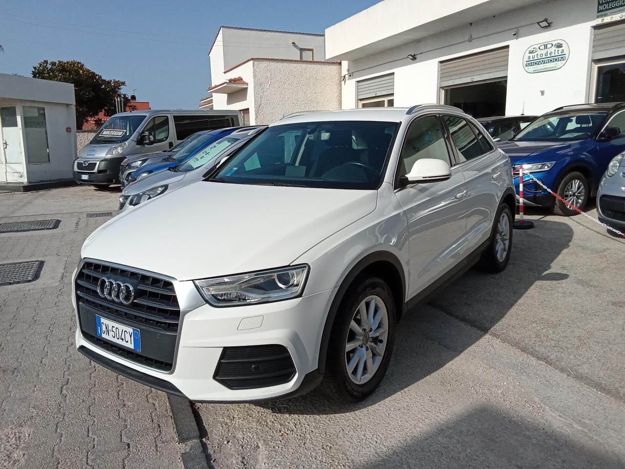 Audi Q3 2.0 TDI 150 CV Business