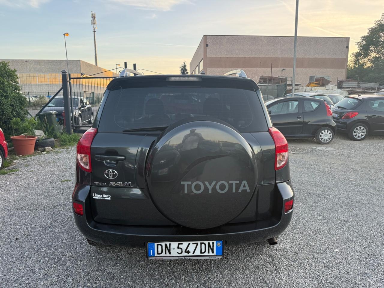 Toyota RAV 4 RAV4 2.2 D-4D 136 CV Luxury 4x4