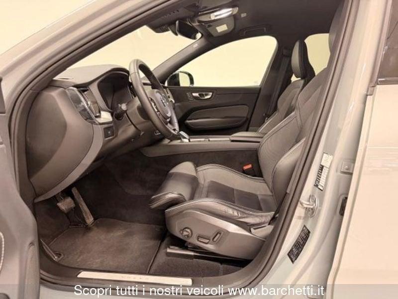 Volvo XC60 2.0 b4 Plus Dark awd auto