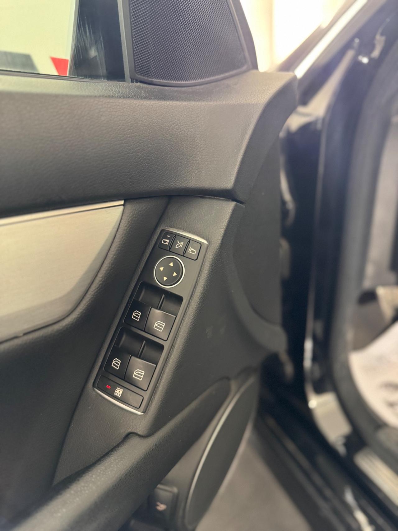 Mercedes-benz C 220 CDI BlueEFFICIENCY Elegance TETTO APRIBILE - FULL OPTIONAL - CERCHI 18