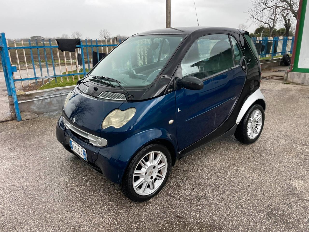 Smart 700 city-coupé passion (motore nuovo con fattura )